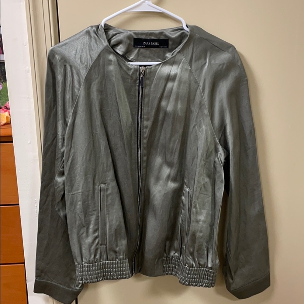 Metallic/green jacket